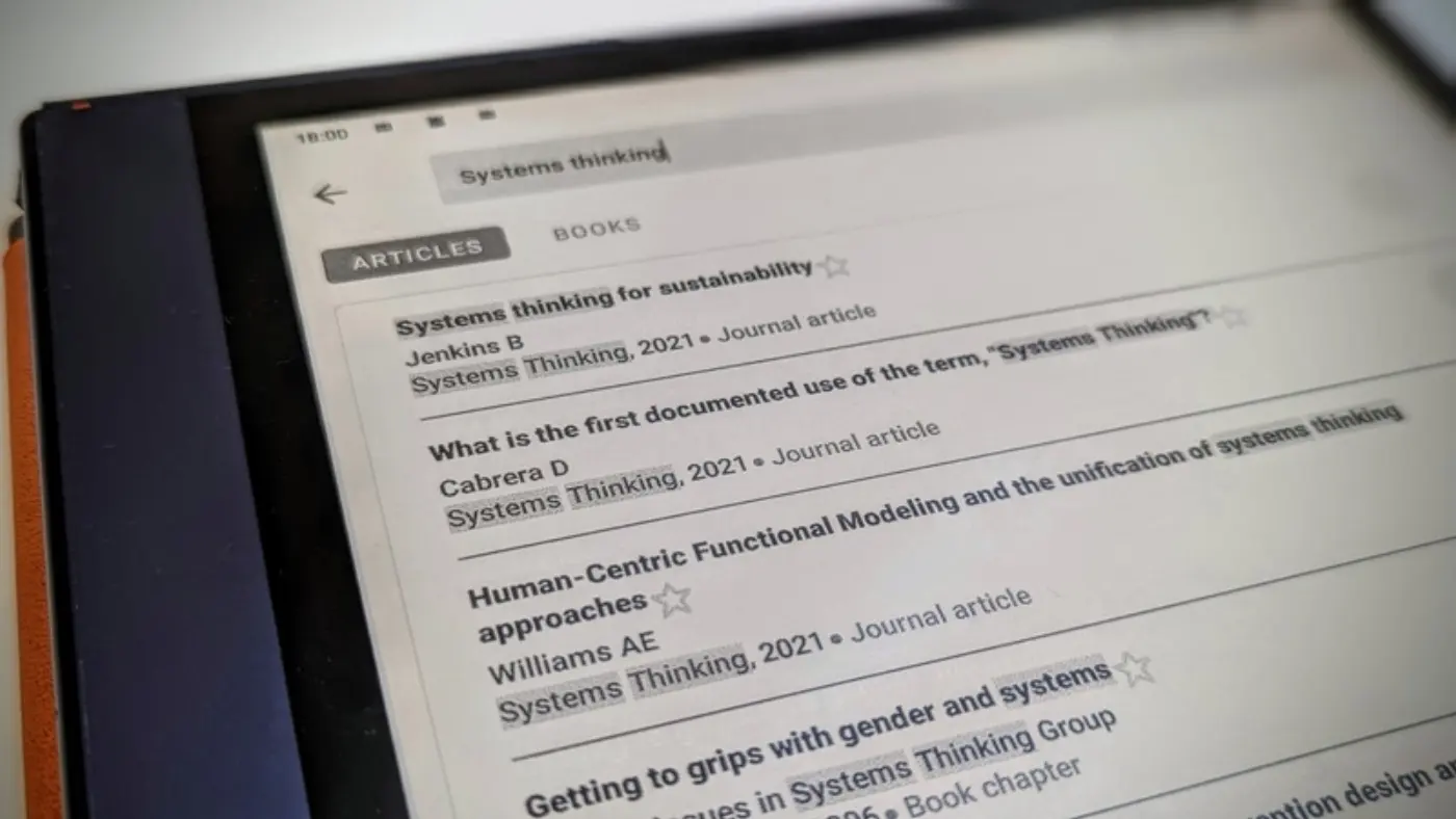 Searching for term 'Systems thinking' in Paperpile on a BOOX Note Air 2
